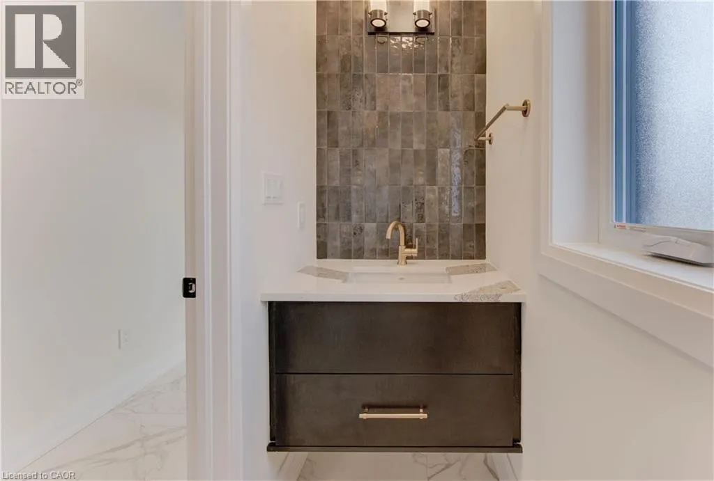 58 JACOB DETWEILLER Drive