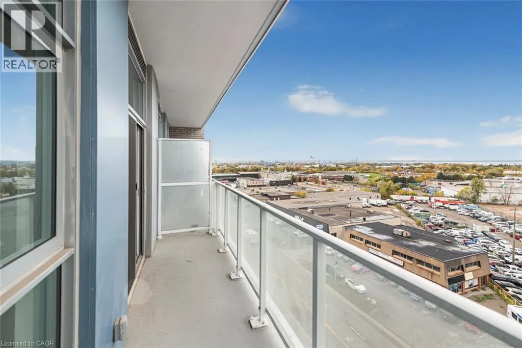 2782 BARTON Street E Unit# 813, #813