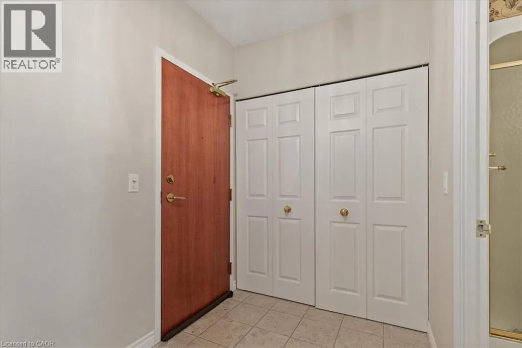 405 ERB Street W Unit# 507, #507