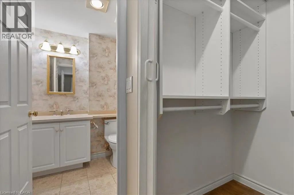 405 ERB Street W Unit# 507, #507