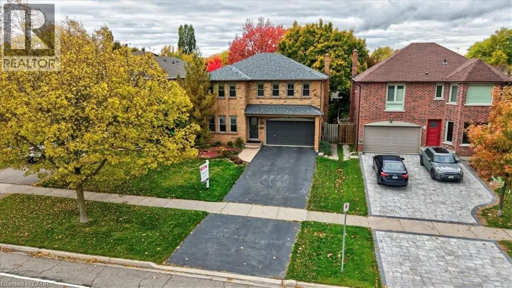 87 RIVER OAKS Boulevard W