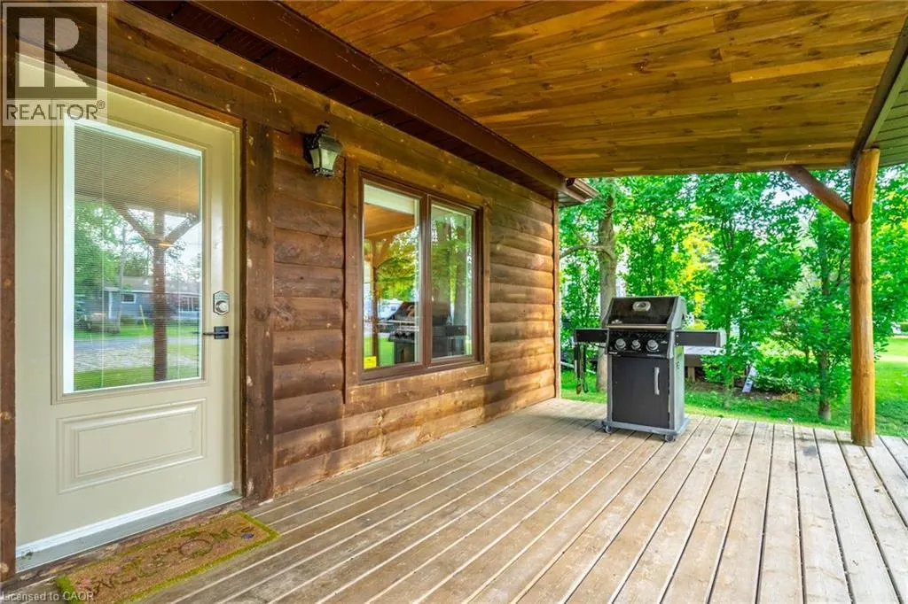 15 PARK LANE Crescent