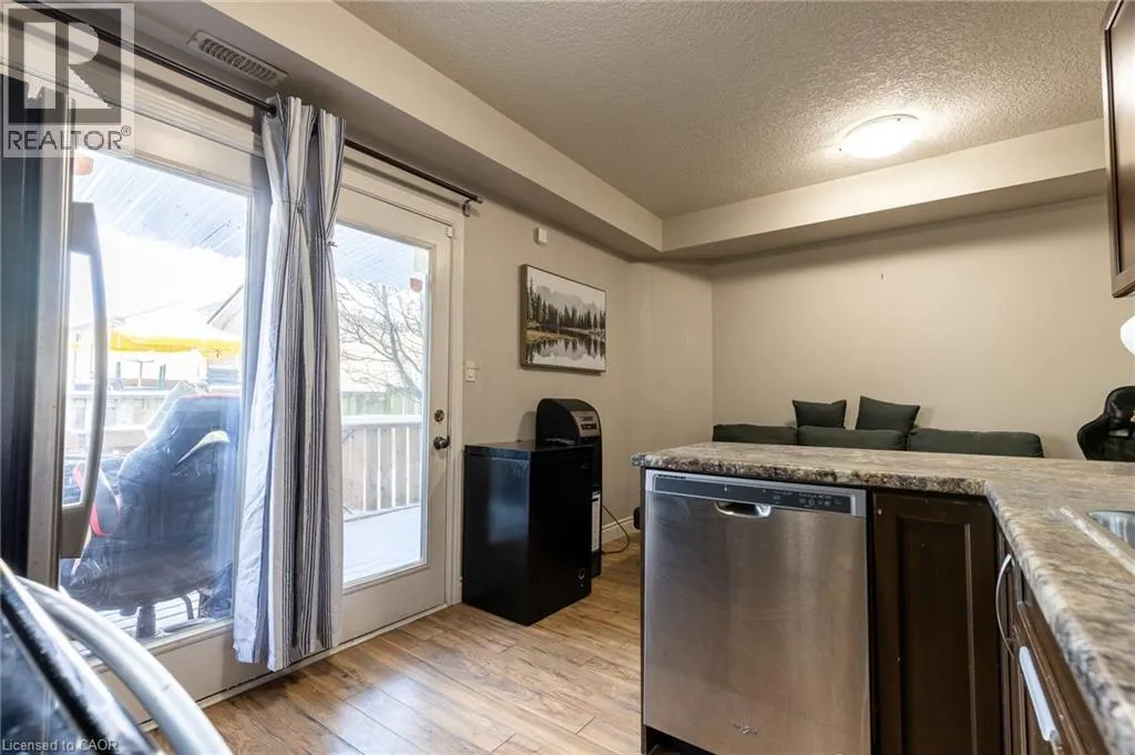 38 HOWE Drive Unit# 6B, #6B