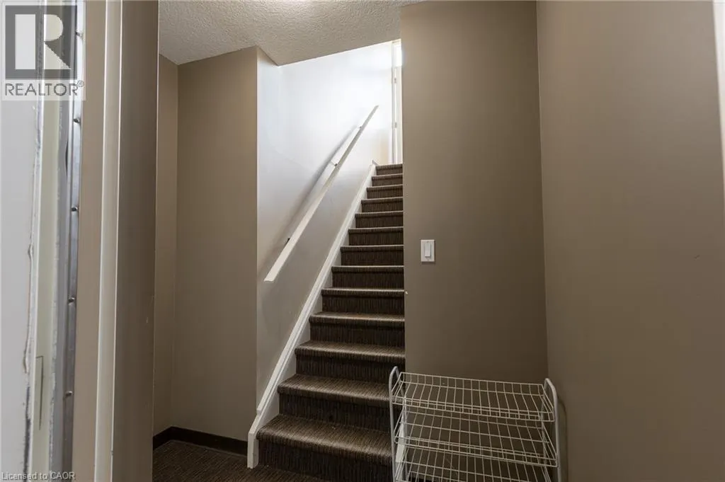 38 HOWE Drive Unit# 6B, #6B