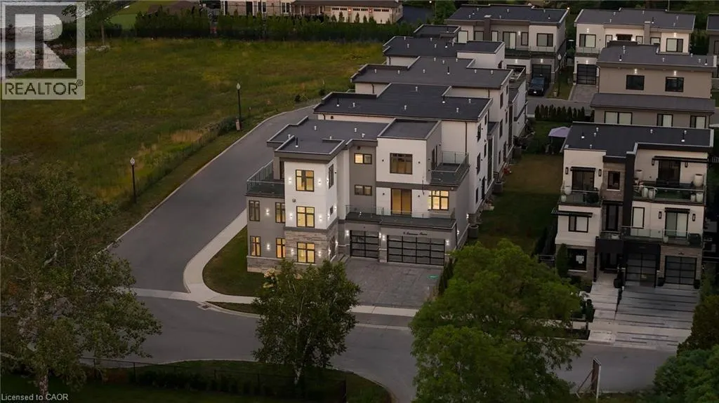 4 SUNROW Gate