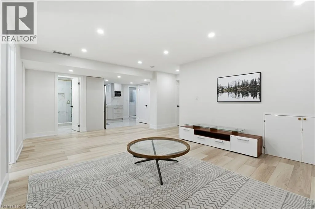 7403 SHERRILEE Crescent