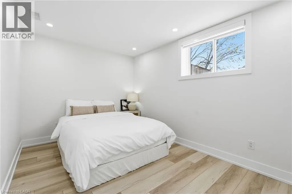 7403 SHERRILEE Crescent