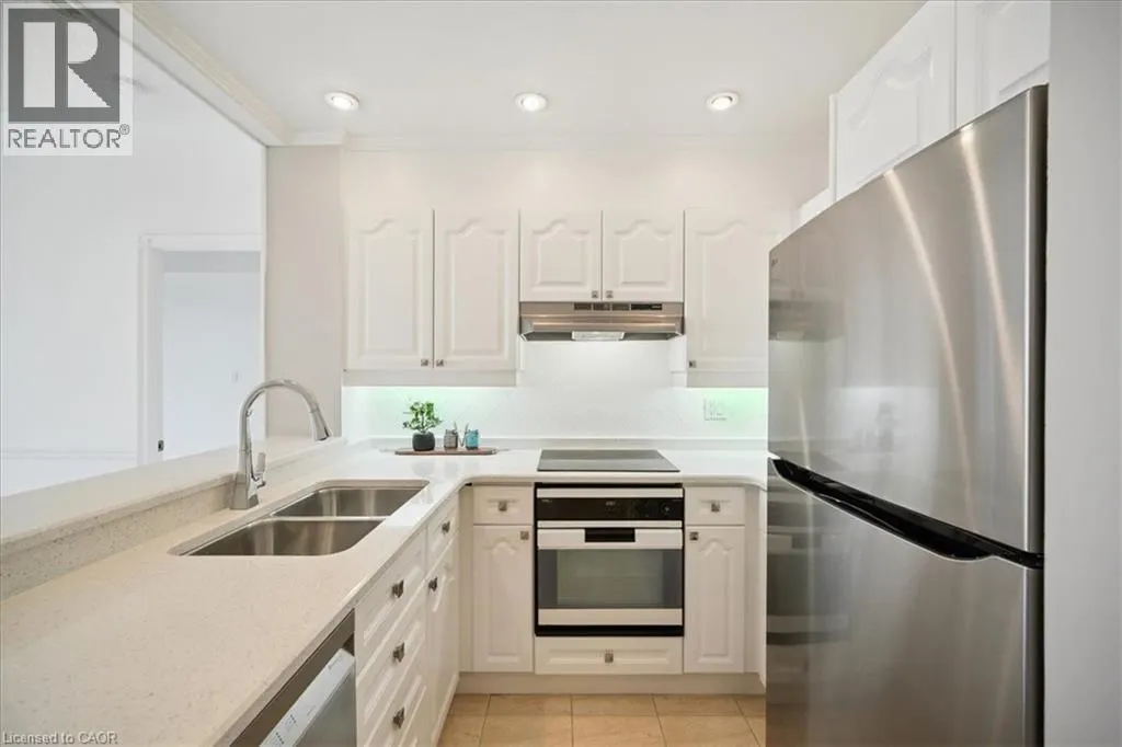 2511 LAKESHORE Road Unit# 314, #314