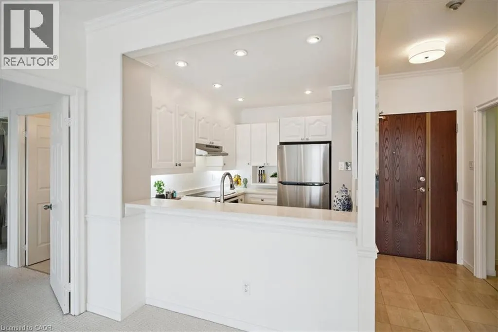 2511 LAKESHORE Road Unit# 314, #314