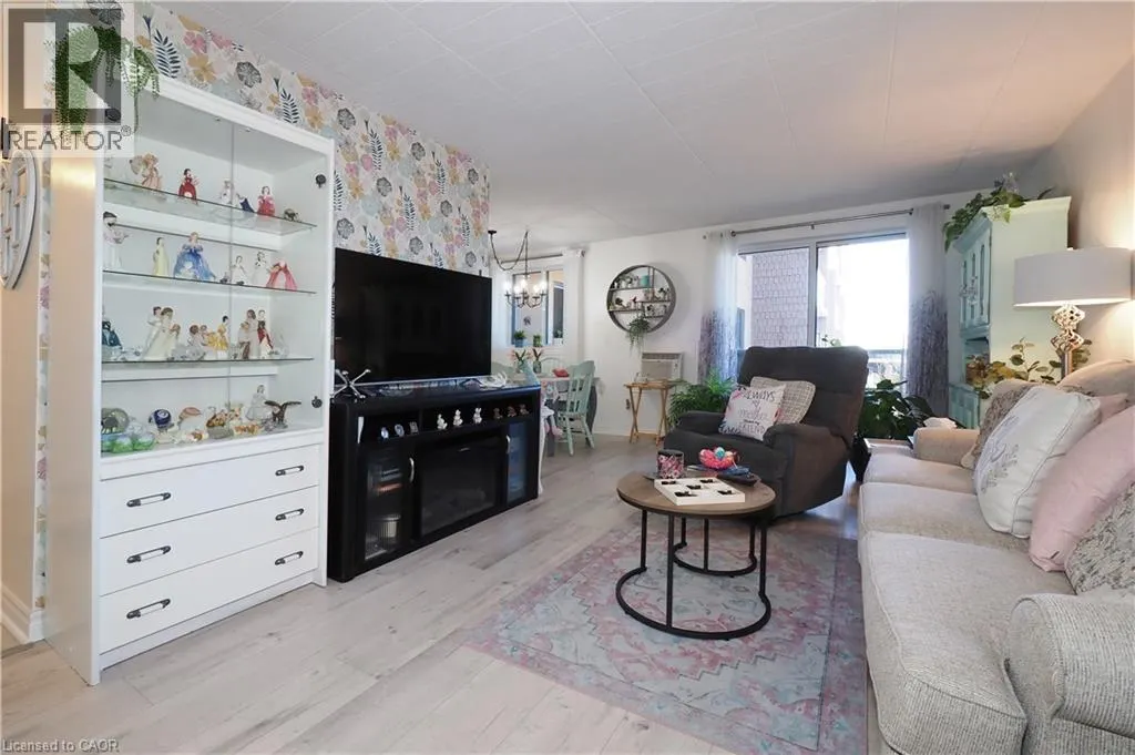 29 WEST Avenue Unit# 403, #403