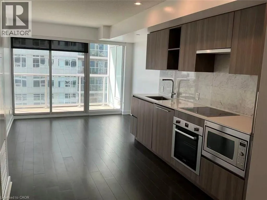 17 BATHURST Street Unit# 1605, #1605
