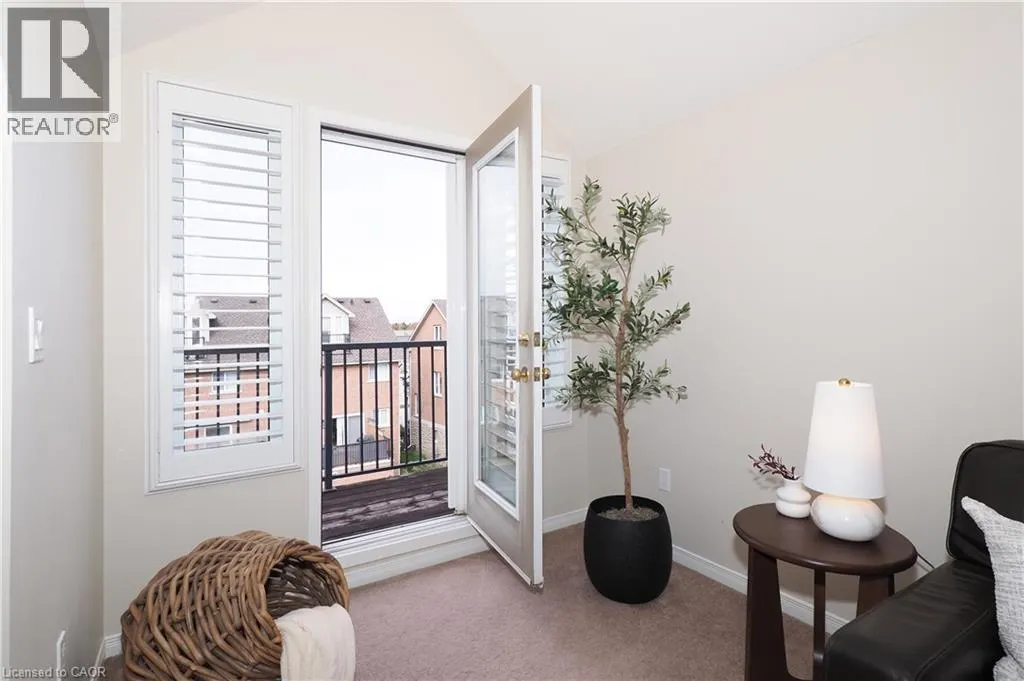 17 GROSVENOR Lane Unit# n/a, #n/a