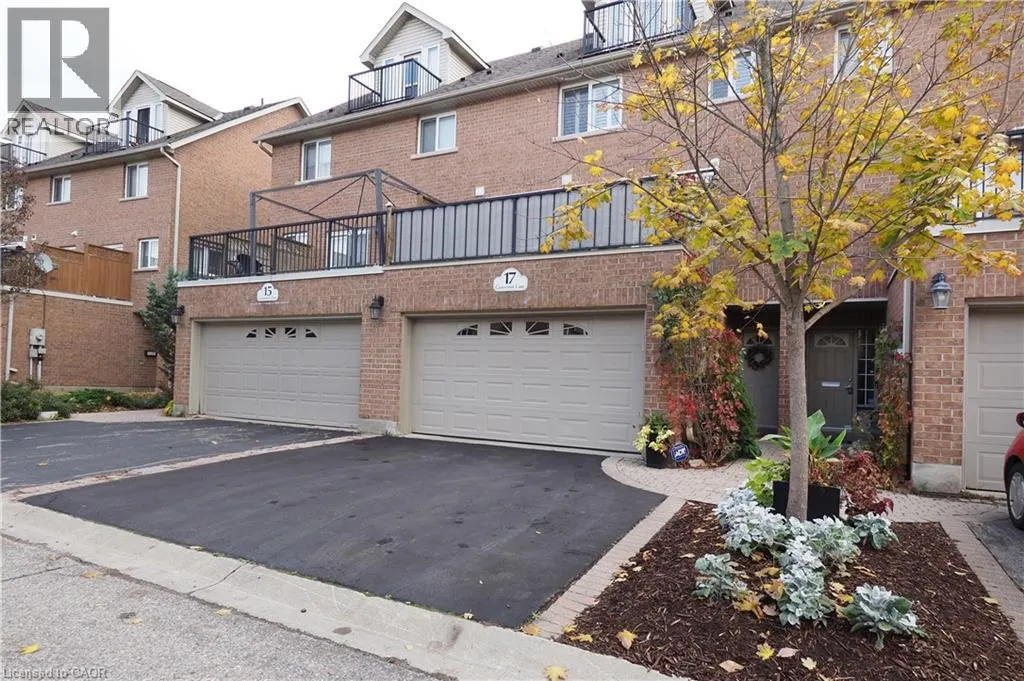 17 GROSVENOR Lane Unit# n/a, #n/a