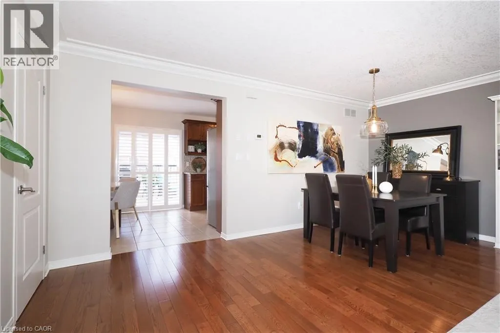 17 GROSVENOR Lane Unit# n/a, #n/a