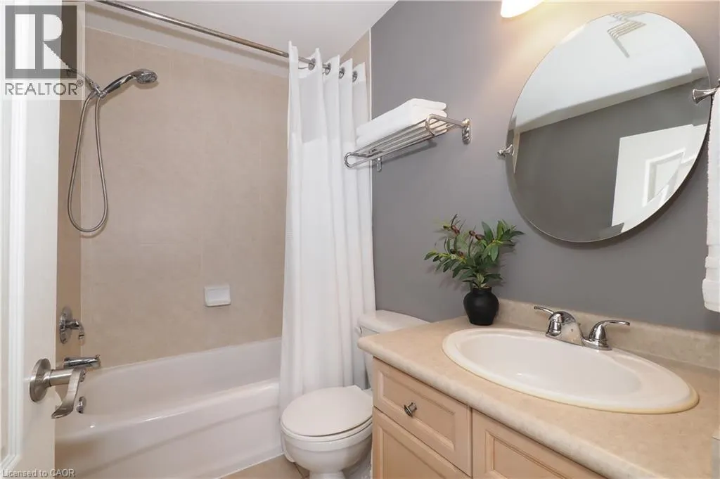 17 GROSVENOR Lane Unit# n/a, #n/a