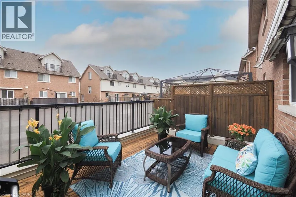 17 GROSVENOR Lane Unit# n/a, #n/a