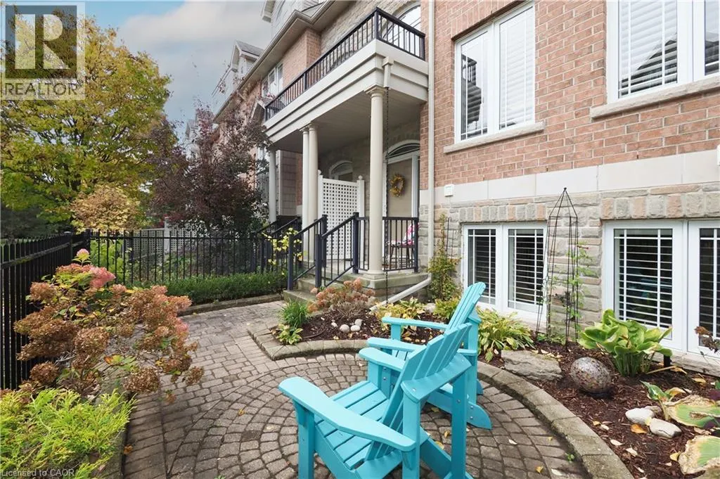 17 GROSVENOR Lane Unit# n/a, #n/a