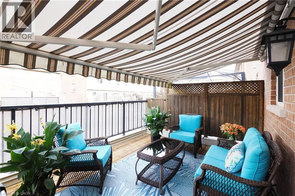 17 GROSVENOR Lane Unit# n/a, #n/a