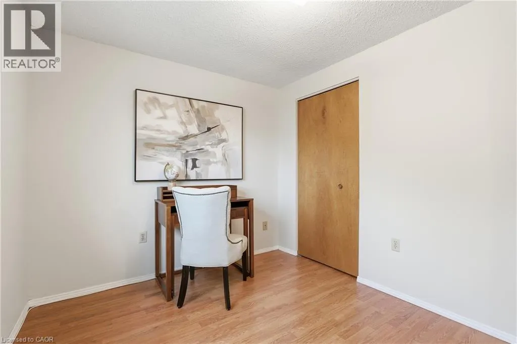 28 BACALL Crescent