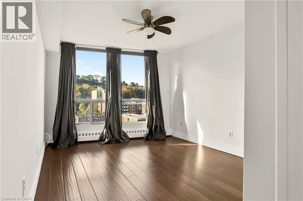 150 CHARLTON Avenue E Unit# 1808, #1808