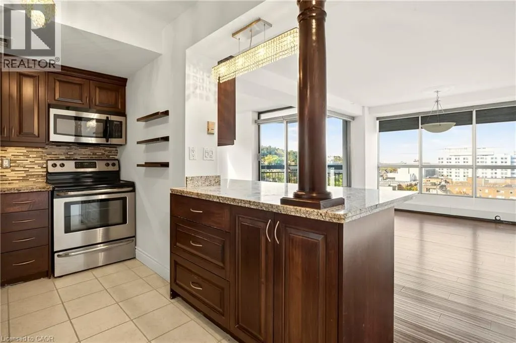 150 CHARLTON Avenue E Unit# 1808, #1808