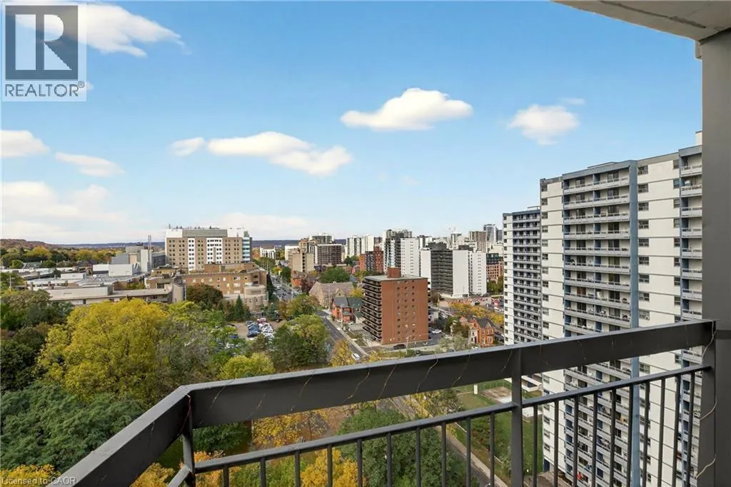 150 CHARLTON Avenue E Unit# 1808, #1808