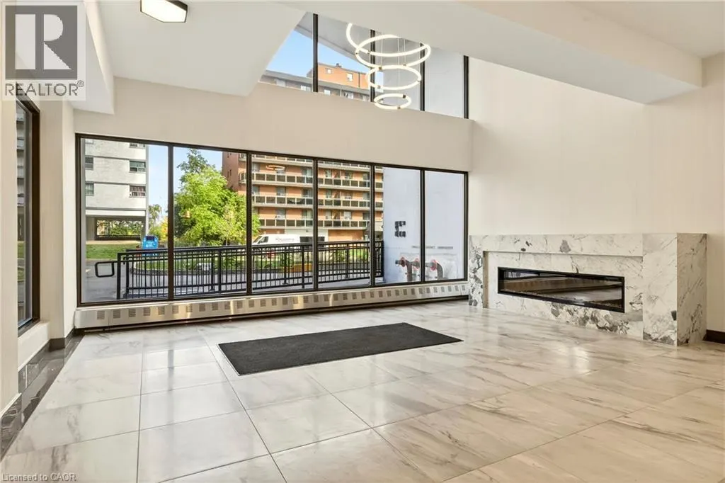 150 CHARLTON Avenue E Unit# 1808, #1808