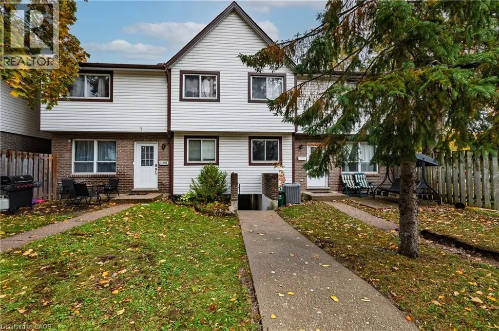 445 PIONEER Drive Unit# 4, #4