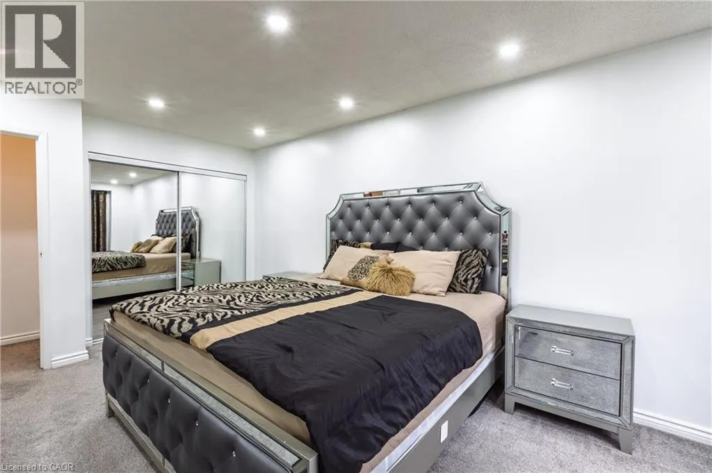 445 PIONEER Drive Unit# 4, #4