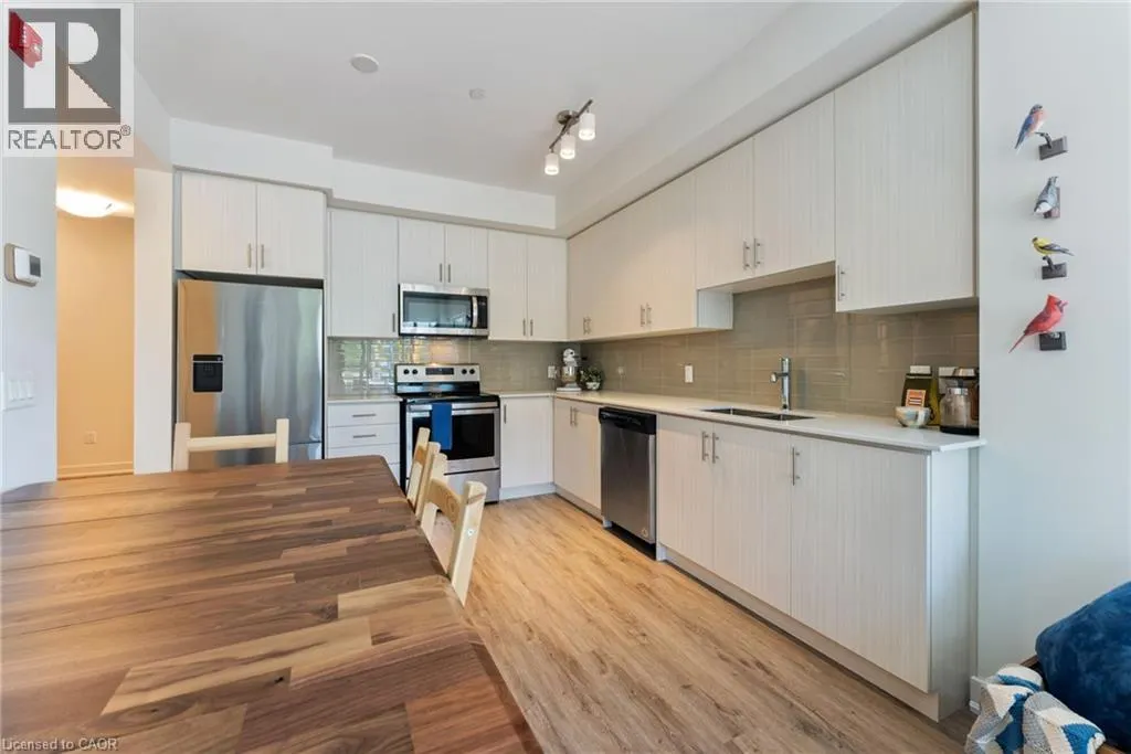 340 PLAINS Road E Unit# 202, #202