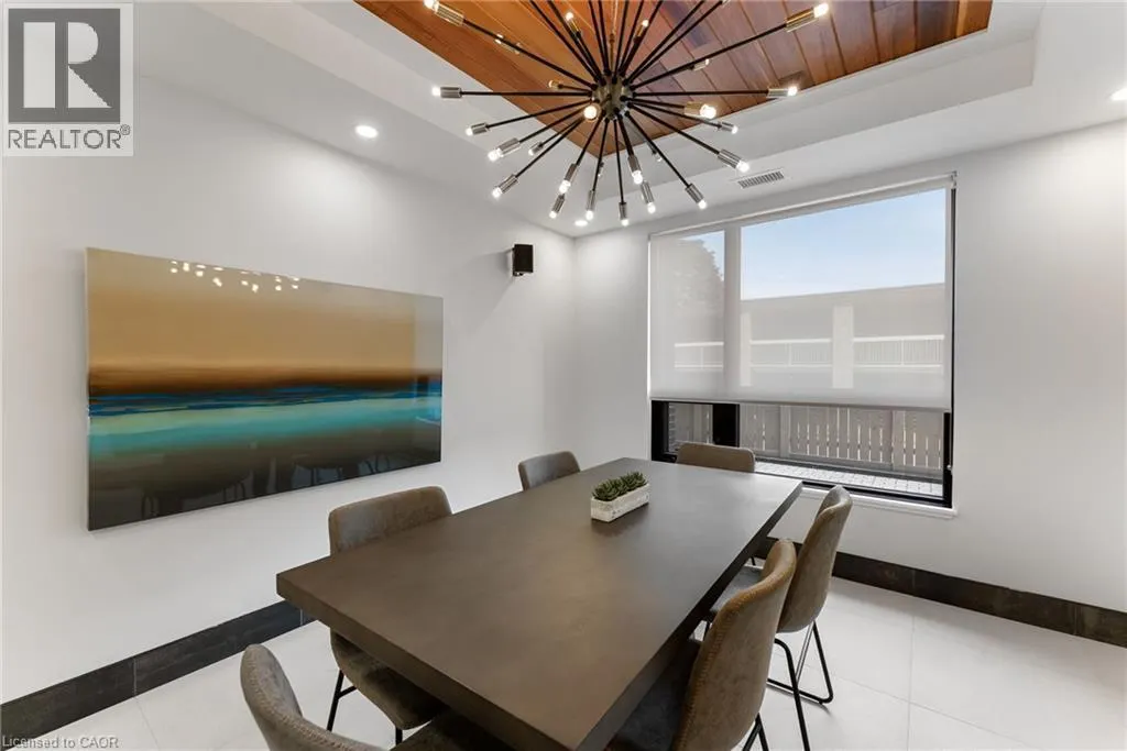 340 PLAINS Road E Unit# 202, #202