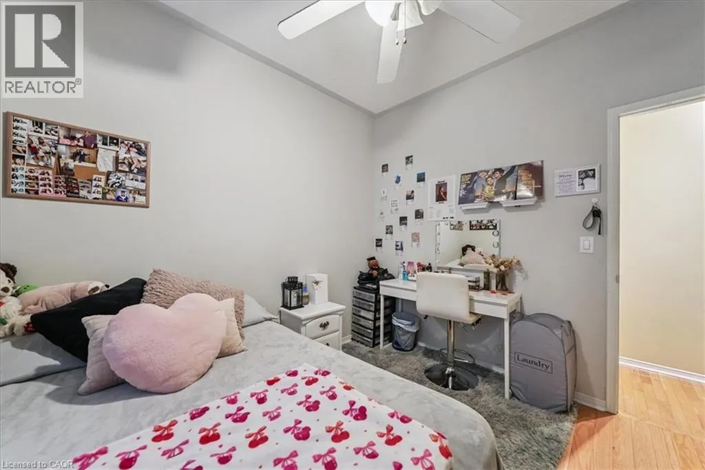 52 MISTYCREEK Crescent