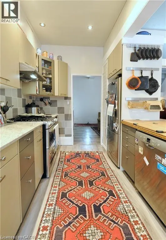 36 DUMFRIES Street Unit# Upper, #Upper