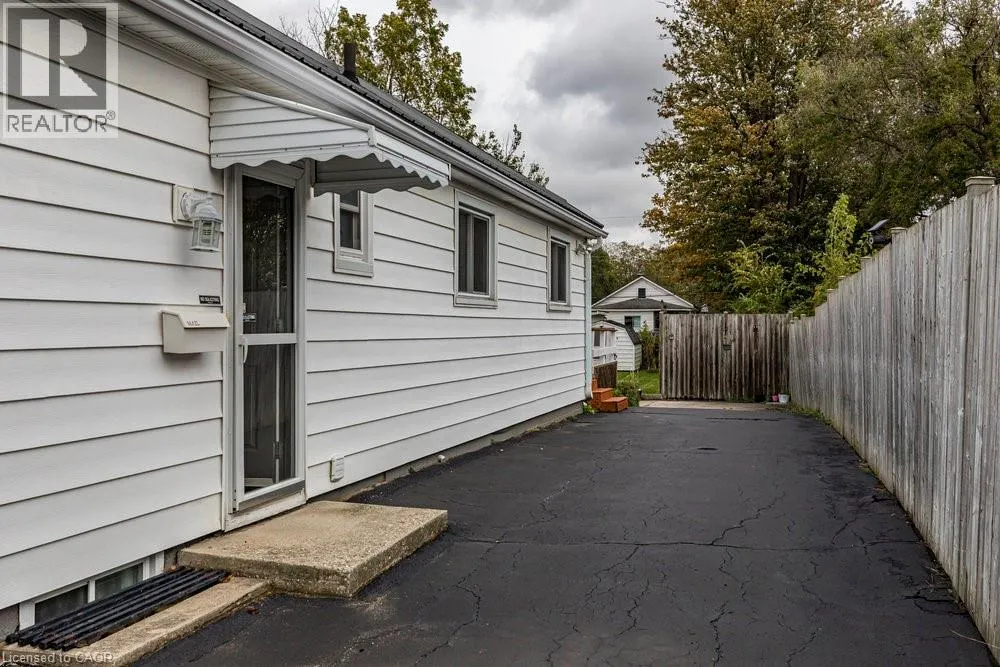 259 METCALFE Street N