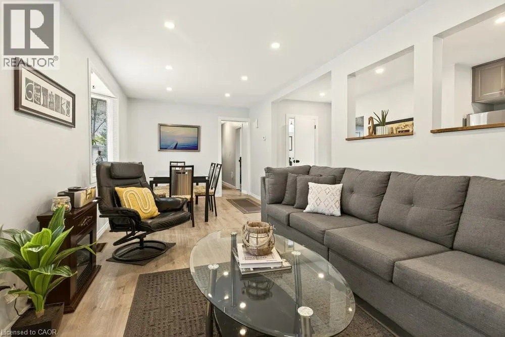 259 METCALFE Street N