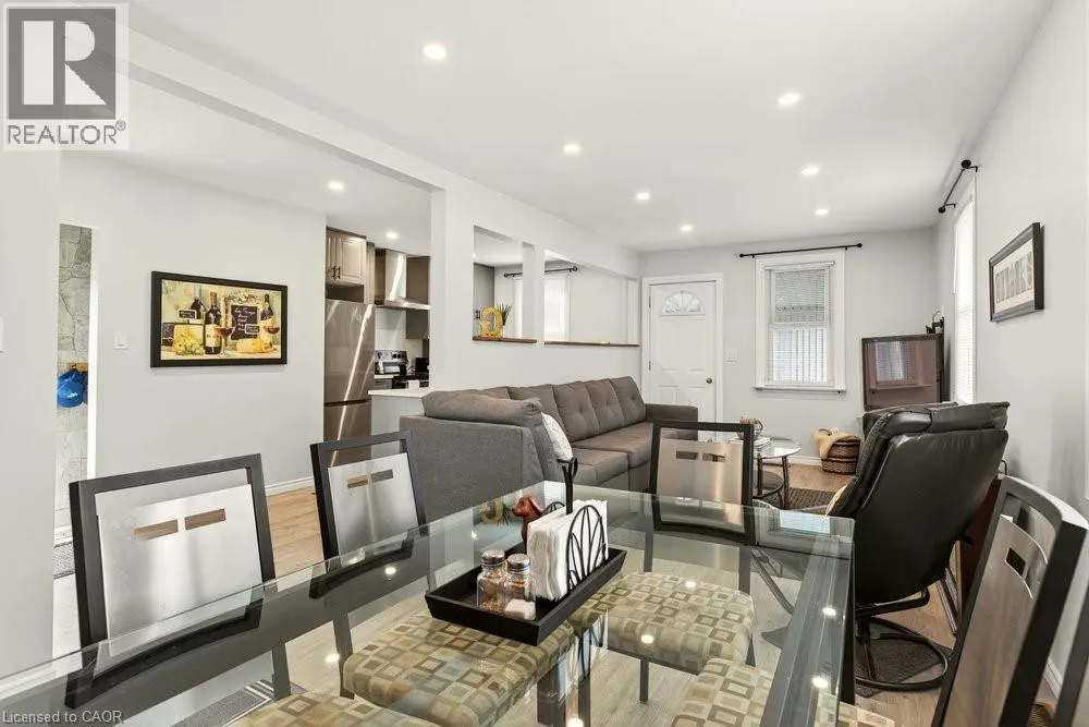 259 METCALFE Street N