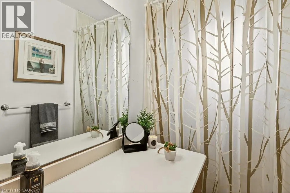 259 METCALFE Street N