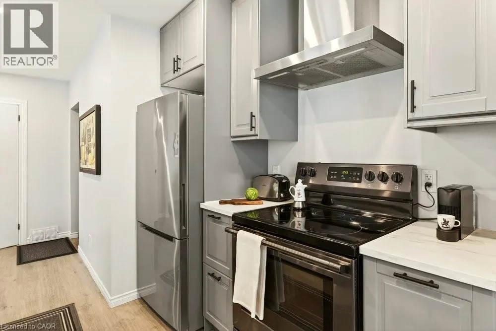 259 METCALFE Street N