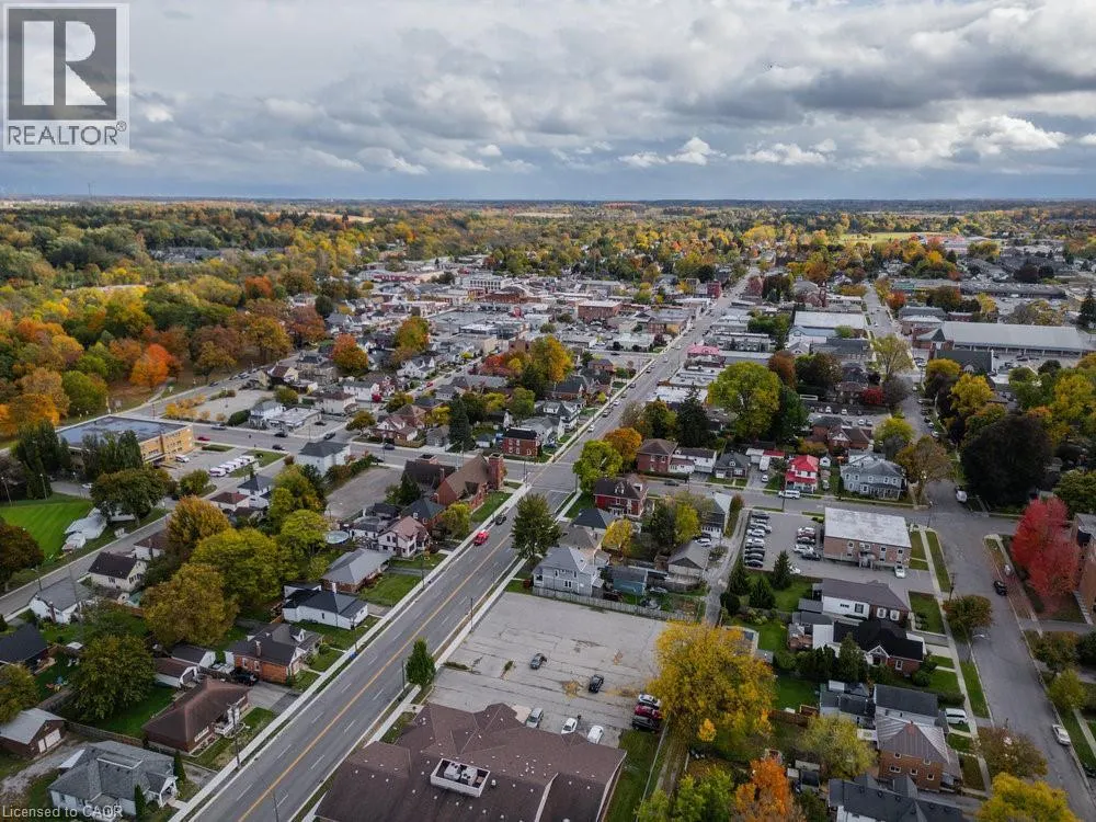 259 METCALFE Street N