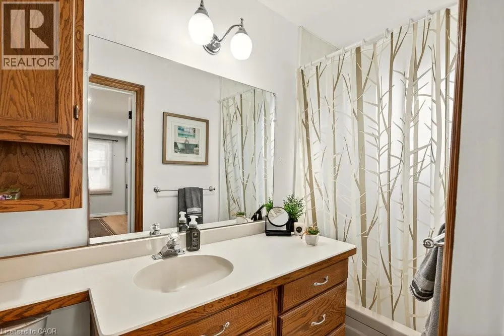 259 METCALFE Street N