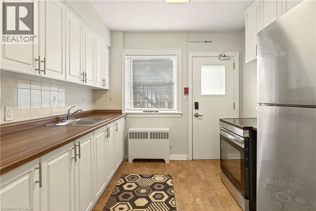 1253 MAIN Street W Unit# 3, #3