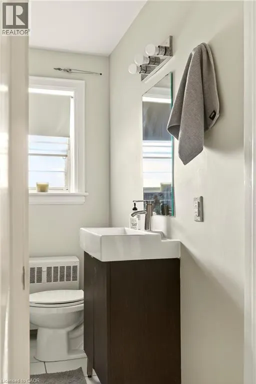 1253 MAIN Street W Unit# 3, #3