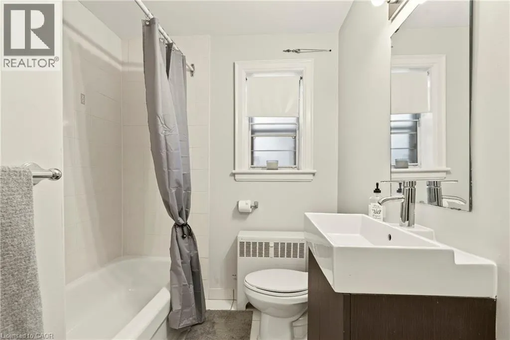 1253 MAIN Street W Unit# 3, #3