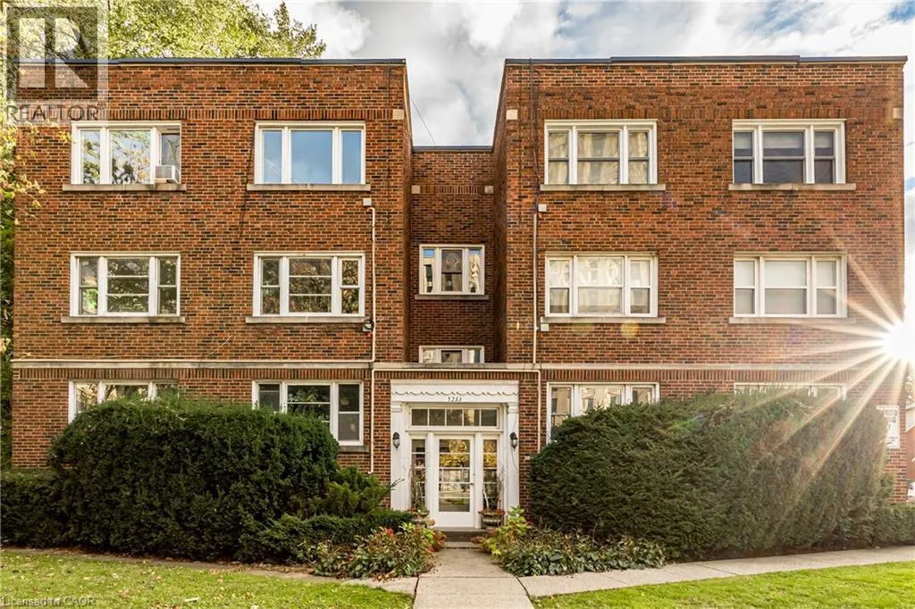 1253 MAIN Street W Unit# 3, #3