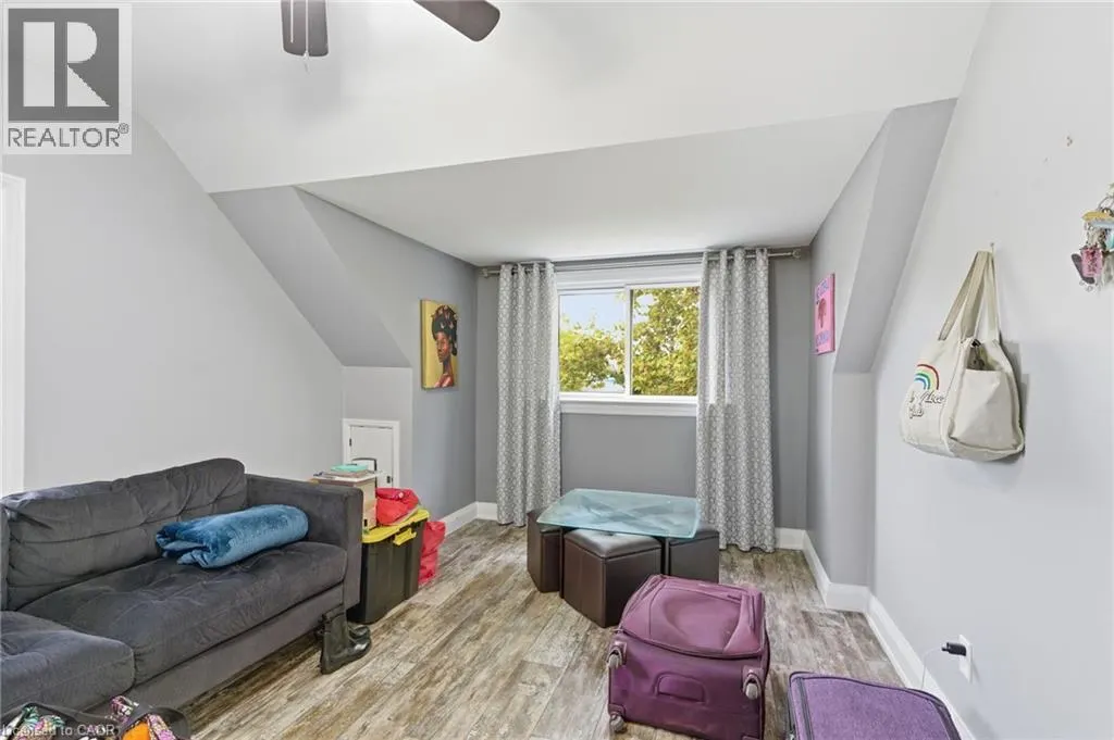 162 ST. GEORGE Street