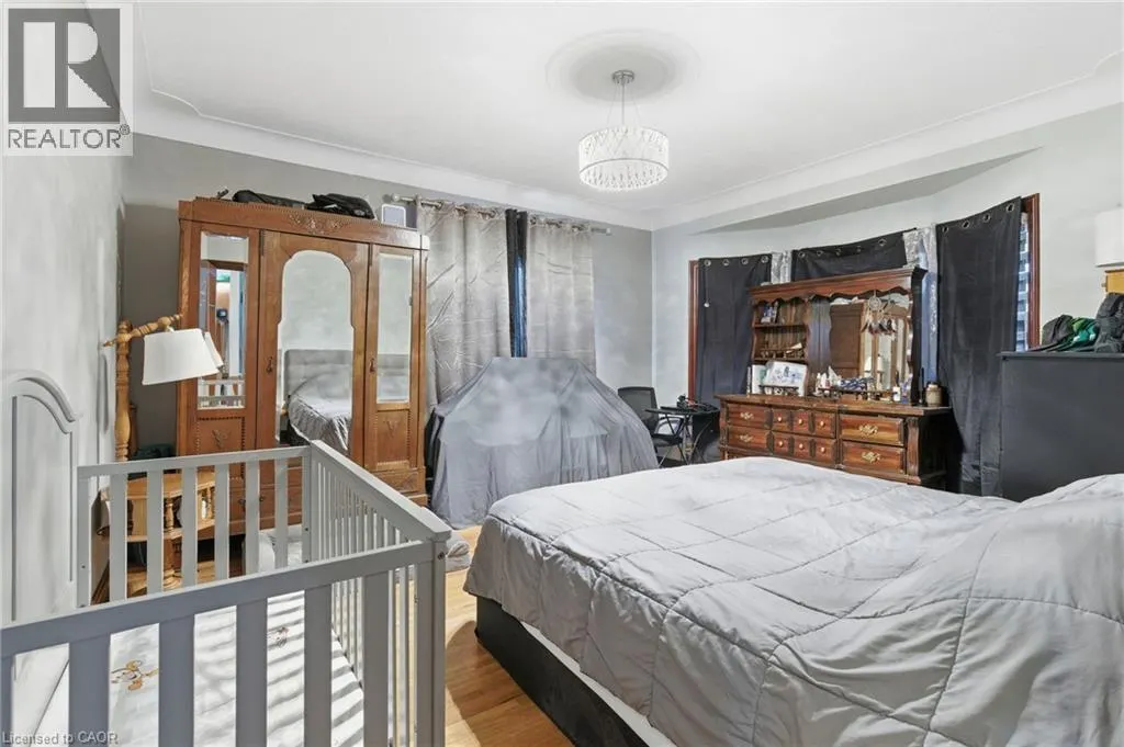 162 ST. GEORGE Street