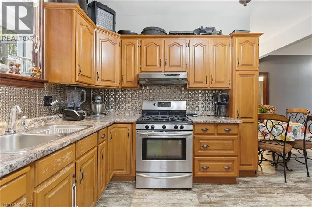 162 ST. GEORGE Street