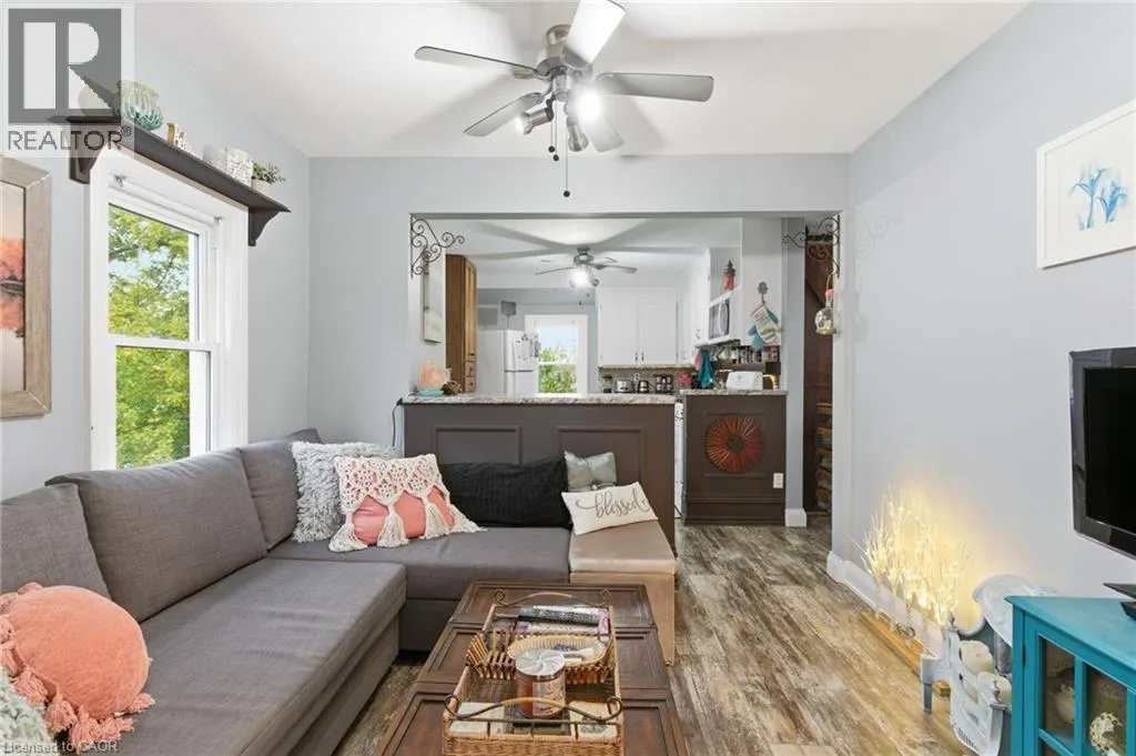 162 ST. GEORGE Street