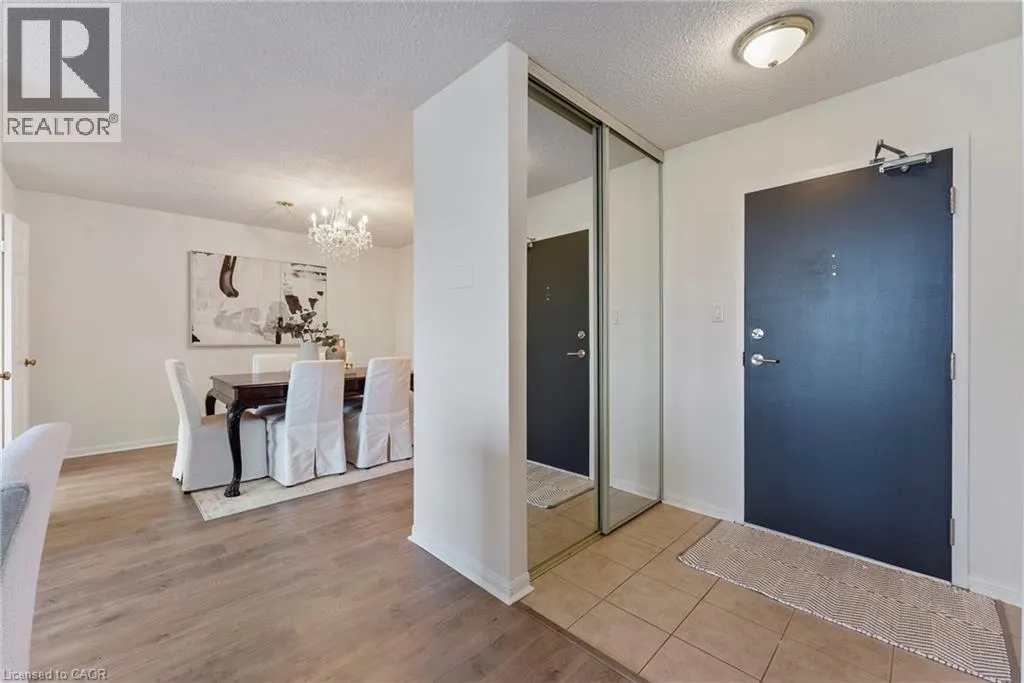 1230 MARLBOROUGH Court Unit# 602, #602