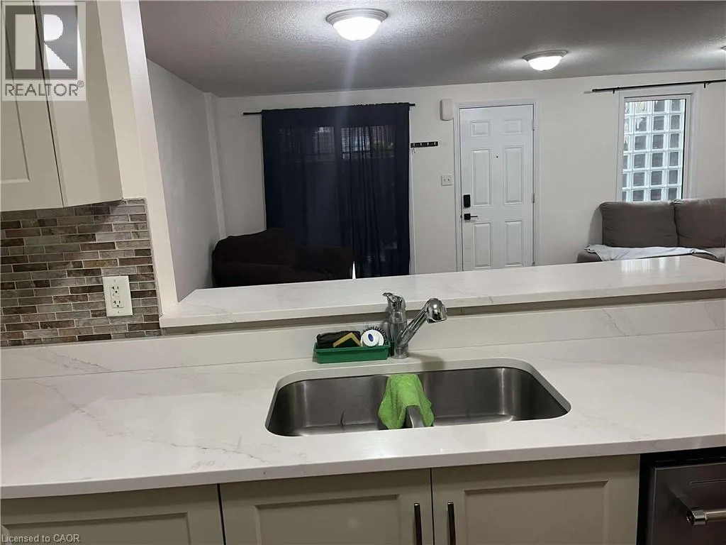 45 CEDARHILL Crescent Unit# 10A, #10A